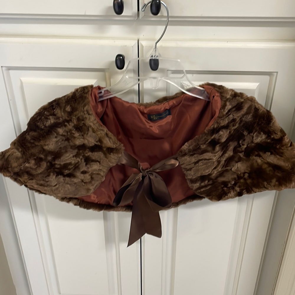 Over the shoulder brown faux fur shawl